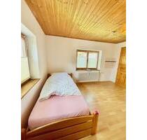 Möbliertes 1-Zimmer-Apartement zur Vermietung - Kollnburg