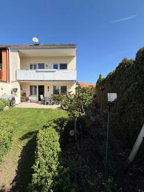 Foto - Gepflegte Doppelhaushälfte - 1.950,00&nbsp;EUR Kaltmiete, ca.&nbsp; 140,00&nbsp;m&sup2;