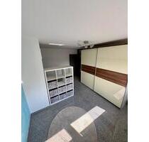 Helles modernes WG-Zimmer zu vermieten - Mannheim Rheinau