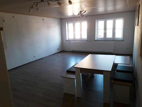 Foto - Etagenwohnung zur Miete in Ellenberg