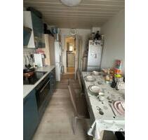 Helle 3 Zimmer Whg, Balkon,Keller, Tiere nach Absprache - Kitzingen