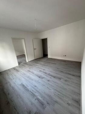 Foto - 2- Zimmer- Wohnung mit neuer Einbauküche