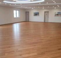 Vermietung Tanzsaal, Yogaraum 146 m2 mit Küche, Umkleide. Parkett - Ronnenberg