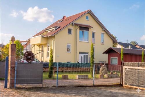 Foto - Hochwertiges Zweifamilienhaus mit möglichem Ausbaupotenzial
