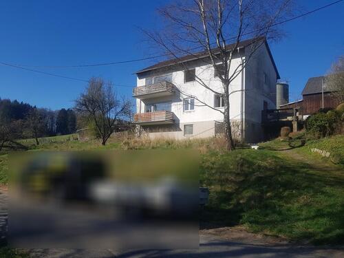 Foto - Kernsanierte 3,5 ZKDB Wohnung mit Balkon zur Miete