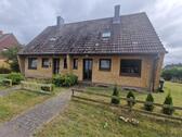 Foto - *Doppelhaushälfte mit kleinem Garten*