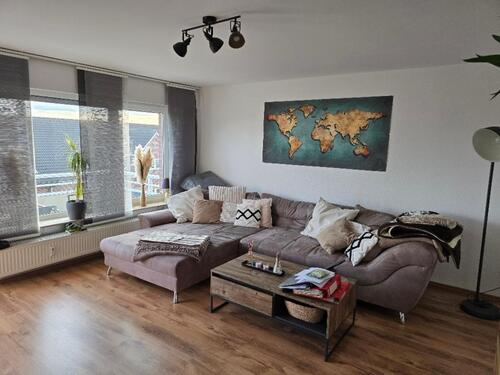 Foto - Schöne 2,5-Zi-DG Whg. mit TG-Stellpl.