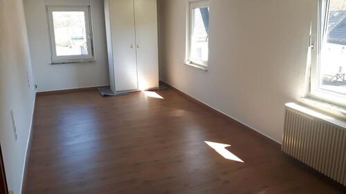 Foto - 8 Zimmer Einfamilienhaus zur Miete in Haiger