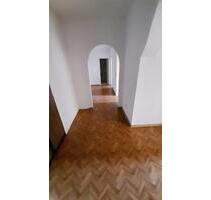 Helle, geräumige, zeitgemäße Wohnung 3 Zimmer, Küche, Bad, 3ZKB - Stadtprozelten