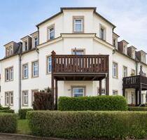 Helle 2-Raum-Wohnung mit EBK & Stellplatz in ruhiger Lage, Pirna