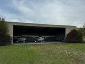 Foto - Hangar Stellplatz EDQC Coburg Flugzeug Echo Klasse