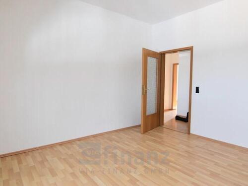 Foto - 2 Zimmer Dachgeschoßwohnung zur Miete in Meerane