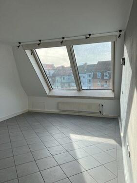 Foto - 4 Zimmer Dachgeschoßwohnung zur Miete in Schweinfurt