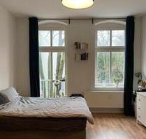 Helle, möblierte 1-Zimmer-Altbau-Wohnung vom 01.11.26 – 31.05.27 - Berlin Lichtenberg Helle, möblierte 1-Zimmer-Altbau-Wohnung vom 01.11.26 – 31.05.27 - Berlin Lichtenberg