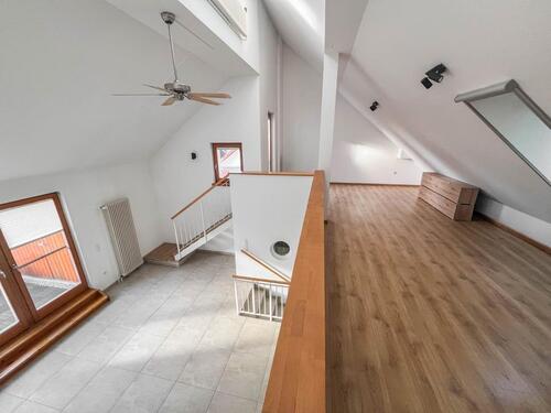 Foto - Moderne Maisonettewohnung mit Galerie & zwei Balkonen
