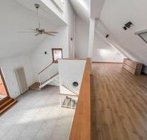 Moderne Maisonettewohnung mit Galerie & zwei Balkonen - Gifhorn