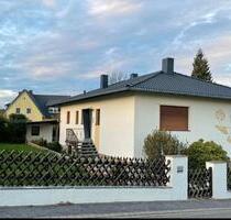 Haus - Bungalow - Garten - 495.000,00&nbsp;EUR Kaufpreis, ca.&nbsp; 120,00&nbsp;m&sup2; in Hirschaid (PLZ: 96114)