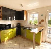 Exklusives Zweifamilienhaus mit Photovoltaik, Pool und attrack… - Hennef (Sieg)