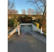 Tiefgaragenstellplatz für PKW in Hamburg-Sasel zu vermieten Tiefgaragenstellplatz für PKW in Hamburg-Sasel zu vermieten