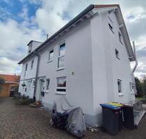 Doppelhaushälfte - frisch saniert und renoviert - super Lage - Reutlingen Altenburg