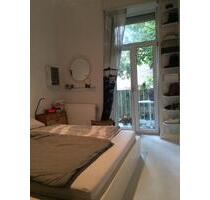 Altbauwohnung 3 Zimmer und Balkon - Offenbach am Main Hafen