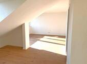 Foto - 2 Zimmer Dachgeschoßwohnung zur Miete in Düren