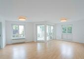 Foto - Helle, barrierefreie 3,5 Zi. EG-Wohnung mit Wintergarten&Garten