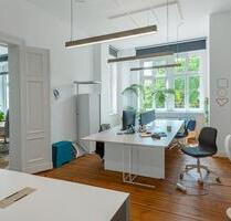 Arbeitsplätze in schönem repräsentativen Altbau in Berlins Mitte - All-in-Miete