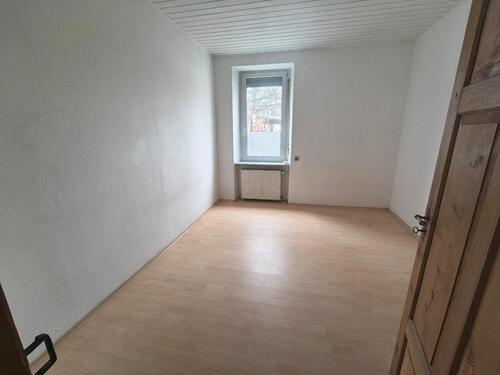 Foto - Erdgeschoßwohnung in Neustadt an der Weinstraße zur Miete