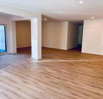 3 Zimmer 152qm Wohnung mit Nebenraum und großem Keller - Karlsbad