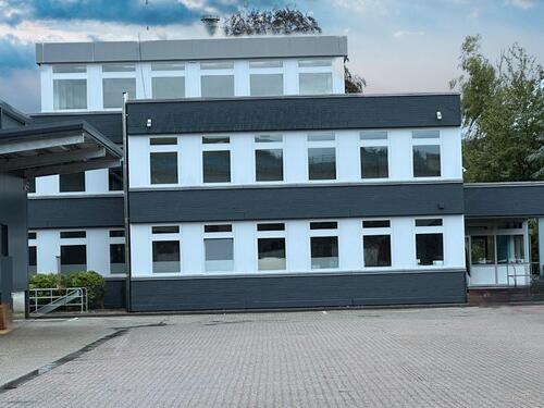 Foto - Etage im 2. Obergeschoss eines Gewerbeobjektes in zentraler Lage von Bad Neuenahr zu vermi...