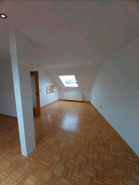Foto - 2 Zimmer Dachgeschoßwohnung zur Miete in Wuppertal