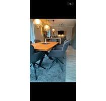 Exklusive Doppelhaushäfte mit Carport und Abstellraum - Aurich