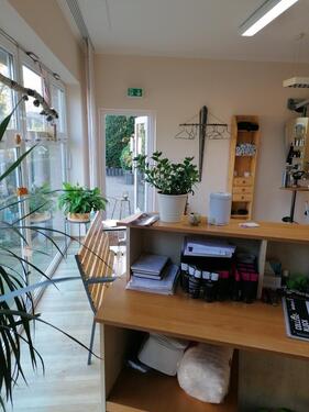 Foto - Friseursalon Friseurladen Kosmetikladen Henstedt Ulzburg