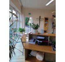 Friseursalon Friseurladen Kosmetikladen Henstedt Ulzburg - Henstedt-Ulzburg