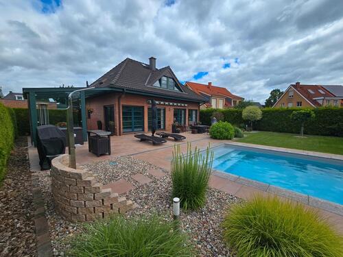 Foto - Einfamilienhaus (freistehend) - 810.000,00&nbsp;EUR Kaufpreis, ca.&nbsp; 156,00&nbsp;m&sup2;