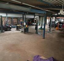 Halle Werkstatt mit 3 Hebebühnen zu vermieten 500 m2 - Spenge