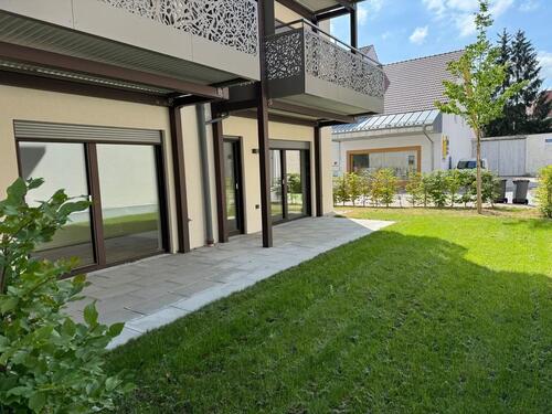 Foto - Helle 5-Zimmer Wohnung im EG m. Garten