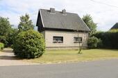 Foto - Einfamilienhaus mit großem Garten