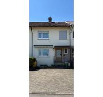 Reihenmittelhaus mit Stellplatz und Garage - Urbach