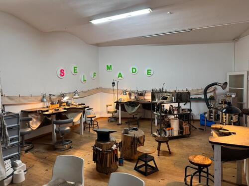 Foto - andere zur Miete in Düsseldorf