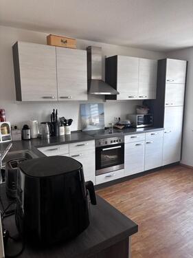 Foto - Helle, große 3 Zimmer Wohnung - 900,00&nbsp;EUR Kaltmiete, ca.&nbsp; 90,00&nbsp;m&sup2;