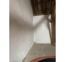 Stellfläche in einer Scheune - 36,00 EUR Miete, in Untersiemau (PLZ: 96253)