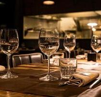 renovierung bedurftig Ladenlokal Gatro Restaurant zu vermieten - Saarbrücken Malstatt