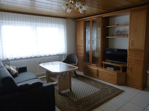 Foto - 2-Zi. Appartement-Wohnung, Obergeschoss, komplett möbliert und au