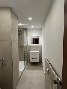 Foto - Sanierte helle 2-Zimmer-Wohnung mit Balkon & TG-Stellplatz