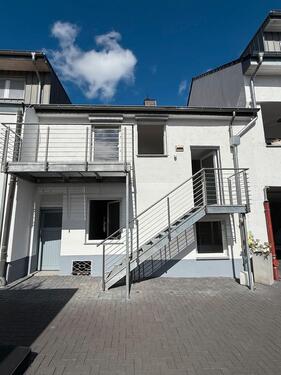 Foto - Helle Altbauwohnung - 750,00 EUR Kaltmiete,