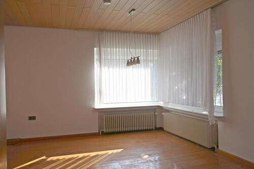 Foto - Einfamilienhaus in Uplengen zur Miete