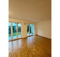 Gepflegte 2-Zimmer Erdgeschosswohnung mit Garten in Aschheim