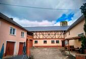 Foto - Hof, Haus, + Wohnung, Scheune, Lagerhallen, Garagen...